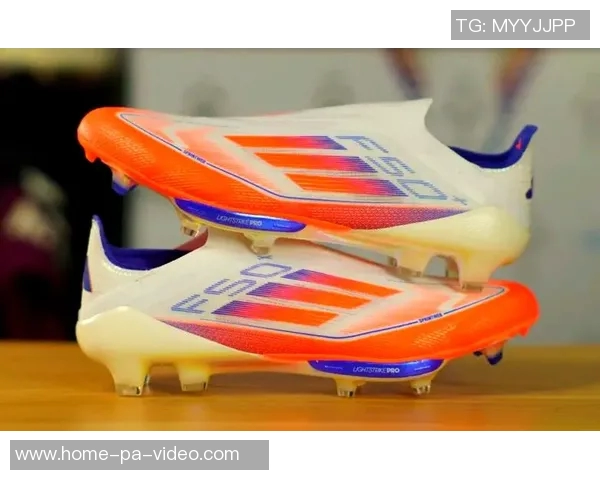 高仿阿迪达斯足球鞋的优质选择与性价比分析，助你轻松提升球场表现